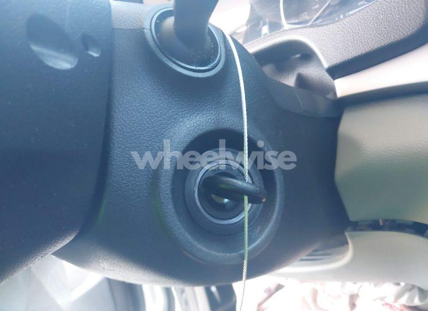 Photo 11 of 2018 Hyundai Elantra SEL (VIN 5NPD84LF8JH366584)