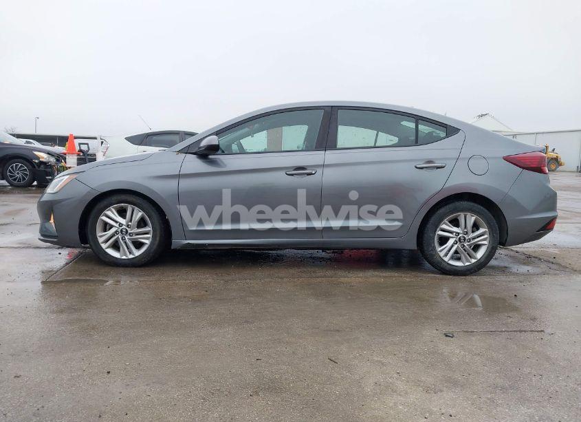 Photo 15 of 2019 Hyundai Elantra SEL (VIN 5NPD84LF8KH405921)