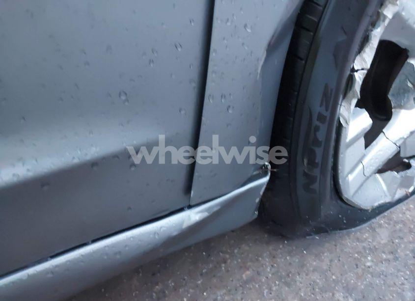 Photo 18 of 2019 Hyundai Elantra SEL (VIN 5NPD84LF8KH405921)