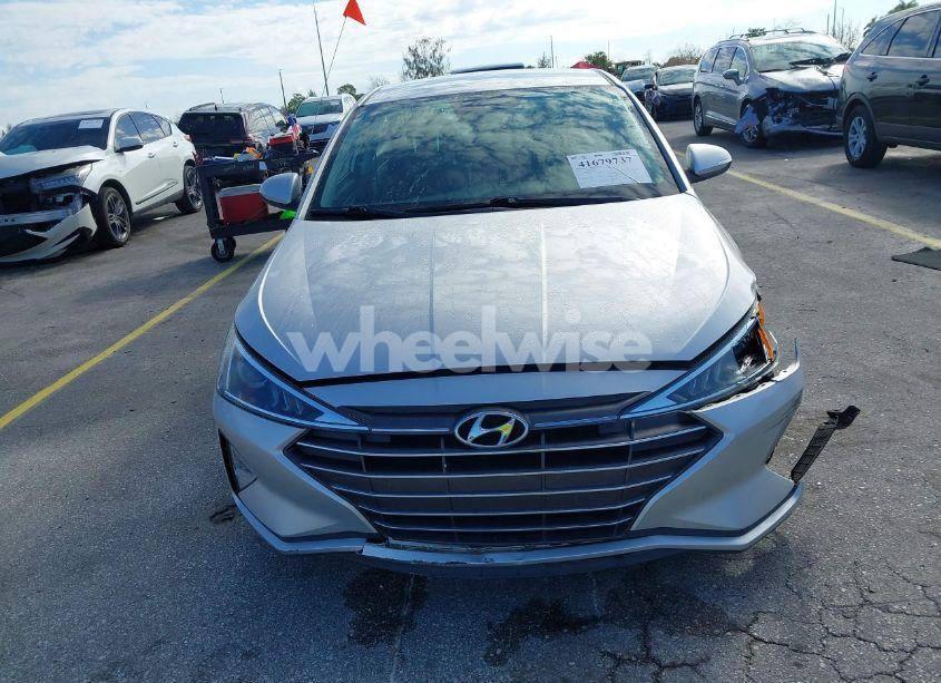 Photo 12 of 2019 Hyundai Elantra SEL (VIN 5NPD84LF8KH417051)