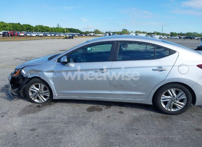 Photo 14 of 2019 Hyundai Elantra SEL (VIN 5NPD84LF8KH417051)