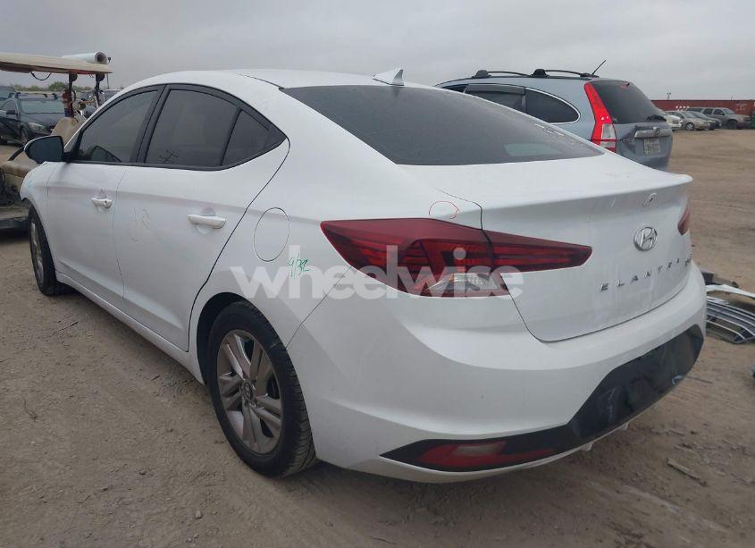 Photo 3 of 2019 Hyundai Elantra SEL (VIN 5NPD84LF8KH430205)