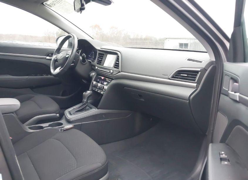 Photo 5 of 2019 Hyundai Elantra VALUE EDITION (VIN 5NPD84LF8KH451667)