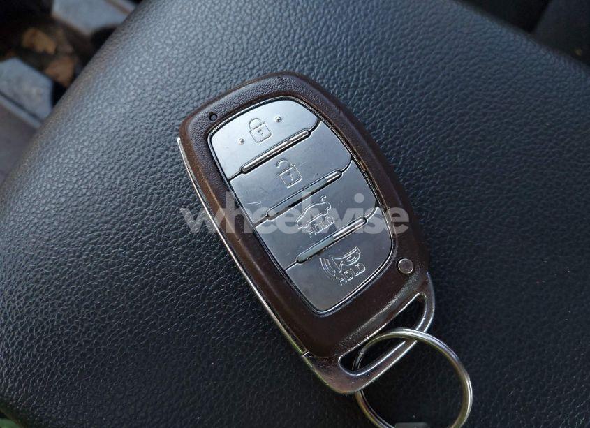 Photo 11 of 2019 Hyundai Elantra VALUE EDITION (VIN 5NPD84LF8KH464449)