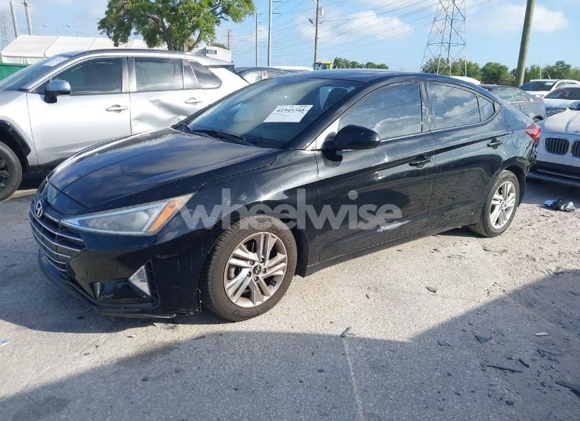 Photo 2 of 2019 Hyundai Elantra VALUE EDITION (VIN 5NPD84LF8KH464449)