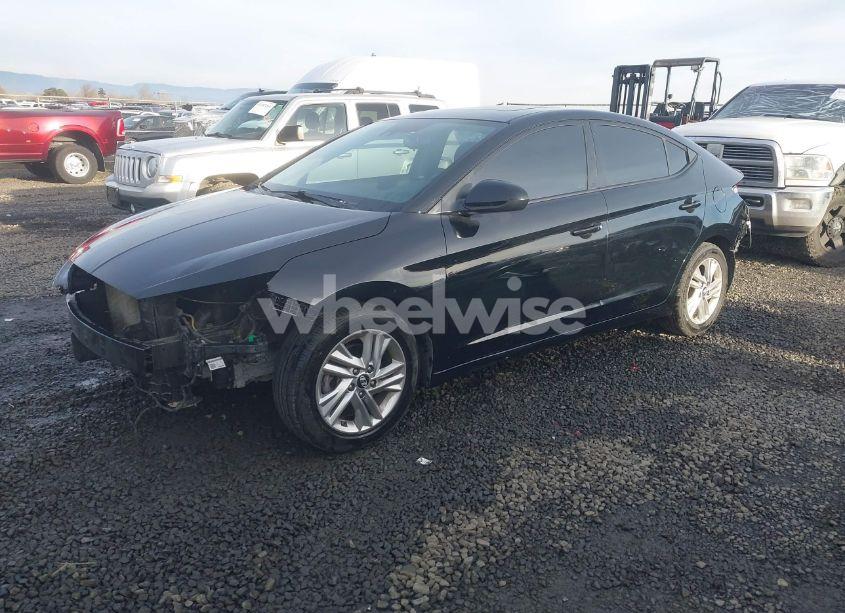 Photo 2 of 2019 Hyundai Elantra VALUE EDITION (VIN 5NPD84LF8KH467531)