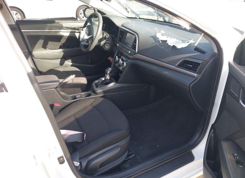 Photo 5 of 2019 Hyundai Elantra SEL (VIN 5NPD84LF8KH488198)