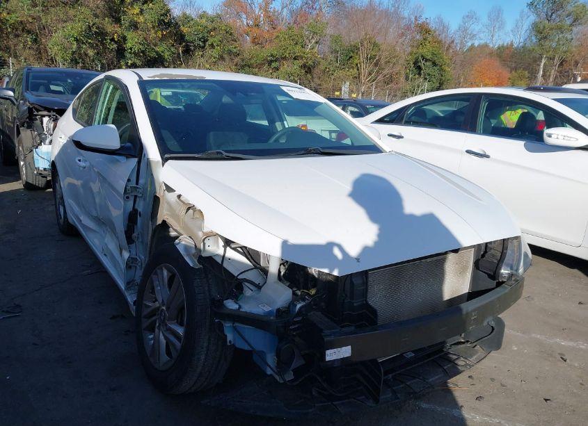 2019 Hyundai Elantra SEL (VIN 5NPD84LF8KH491781) main photo