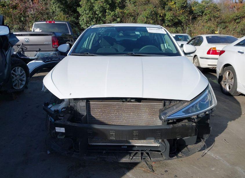 Photo 12 of 2019 Hyundai Elantra SEL (VIN 5NPD84LF8KH491781)