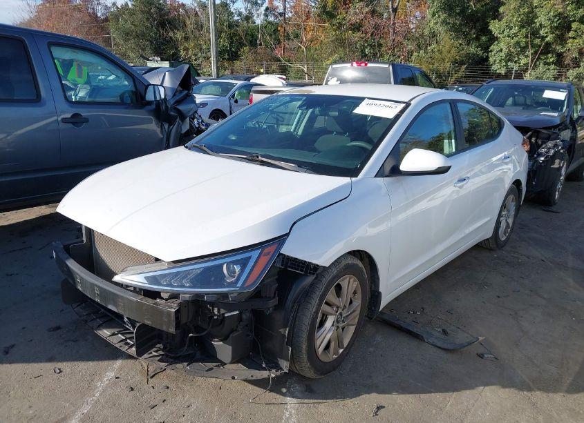 Photo 2 of 2019 Hyundai Elantra SEL (VIN 5NPD84LF8KH491781)