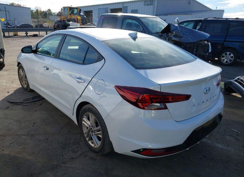 Photo 3 of 2019 Hyundai Elantra SEL (VIN 5NPD84LF8KH491781)