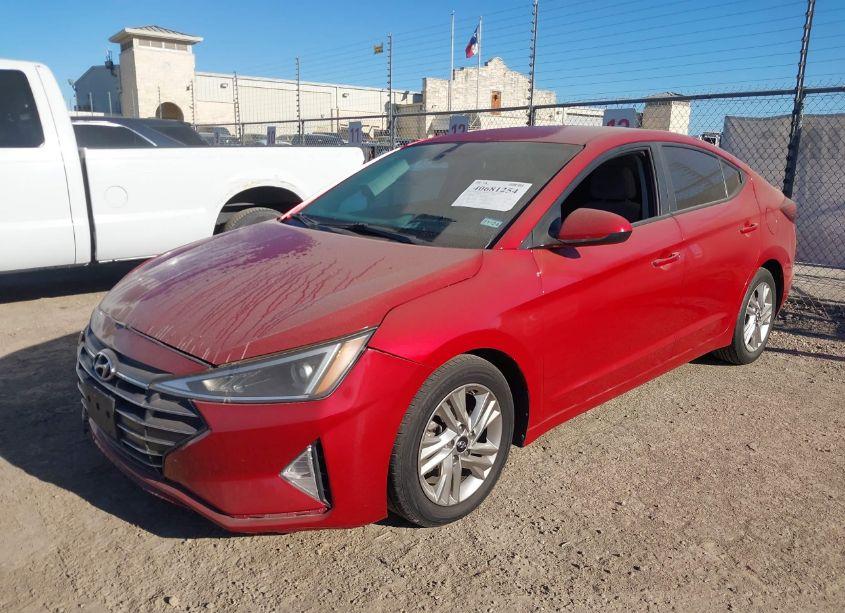 Photo 2 of 2020 Hyundai Elantra SEL (VIN 5NPD84LF8LH522514)