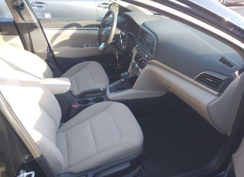 Photo 5 of 2020 Hyundai Elantra SEL (VIN 5NPD84LF8LH531326)