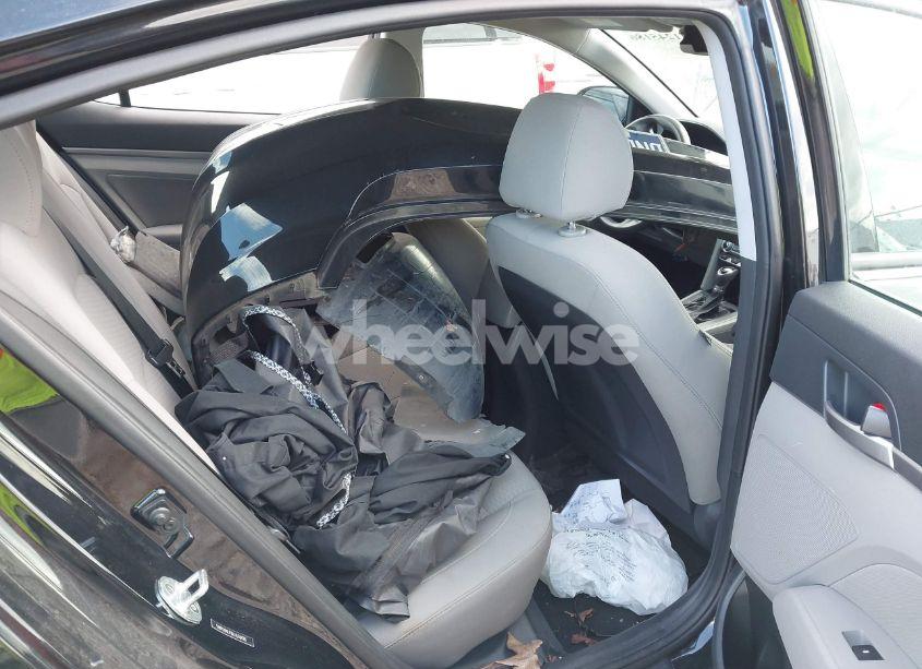 Photo 8 of 2020 Hyundai Elantra SEL (VIN 5NPD84LF8LH558428)