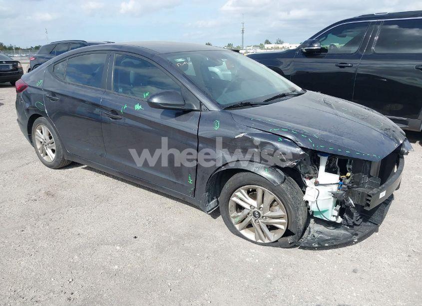 2020 Hyundai Elantra SEL (VIN 5NPD84LF8LH564732) main photo