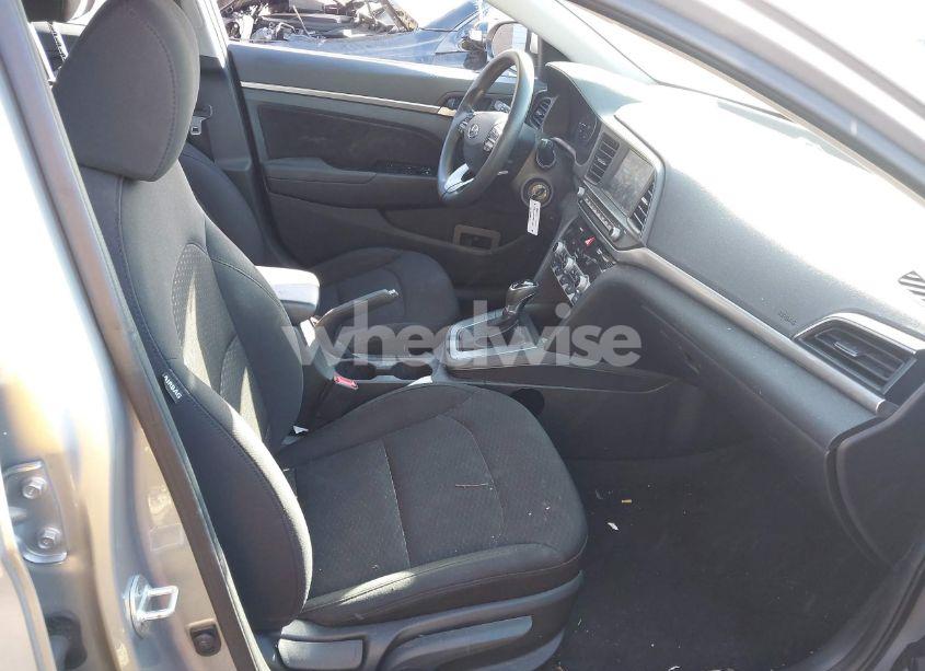 Photo 5 of 2020 Hyundai Elantra SEL (VIN 5NPD84LF8LH566822)