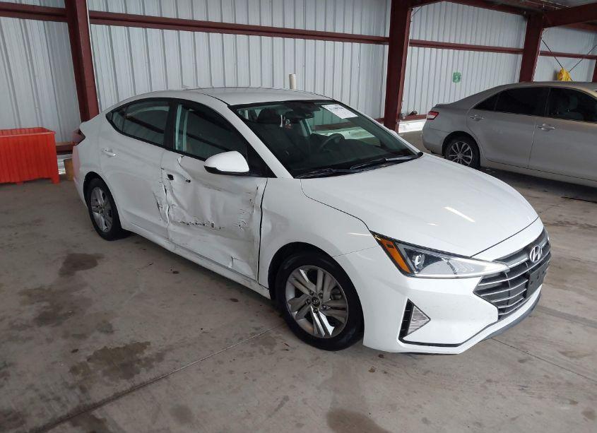 2020 Hyundai Elantra SEL (VIN 5NPD84LF8LH569090) main photo