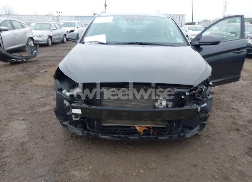 Photo 6 of 2020 Hyundai Elantra VALUE EDITION (VIN 5NPD84LF8LH608308)
