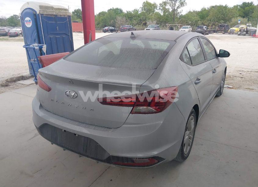 Photo 4 of 2020 Hyundai Elantra SEL (VIN 5NPD84LF8LH631605)