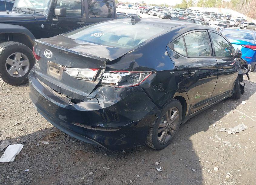 Photo 4 of 2017 Hyundai Elantra SE (VIN 5NPD84LF9HH002216)