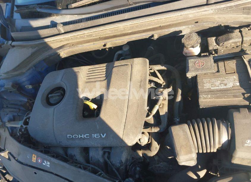 Photo 10 of 2017 Hyundai Elantra SE (VIN 5NPD84LF9HH006606)