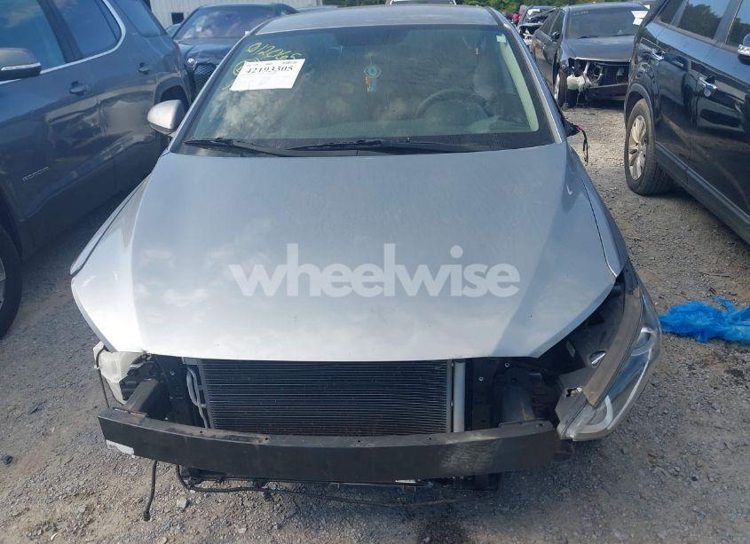 Photo 12 of 2017 Hyundai Elantra SE (VIN 5NPD84LF9HH012065)