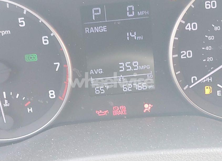 Photo 15 of 2017 Hyundai Elantra SE (VIN 5NPD84LF9HH012065)