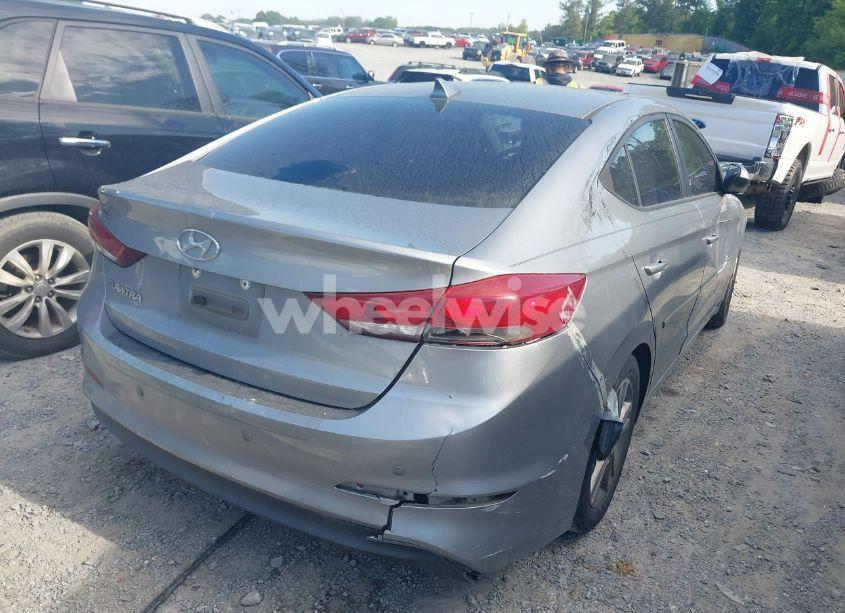 Photo 4 of 2017 Hyundai Elantra SE (VIN 5NPD84LF9HH012065)