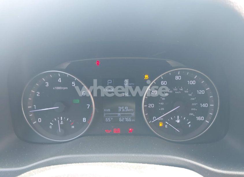 Photo 7 of 2017 Hyundai Elantra SE (VIN 5NPD84LF9HH012065)