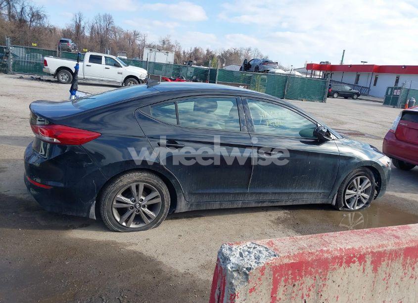 Photo 13 of 2017 Hyundai Elantra SE (VIN 5NPD84LF9HH016407)
