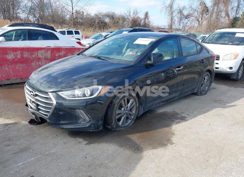 Photo 2 of 2017 Hyundai Elantra SE (VIN 5NPD84LF9HH016407)