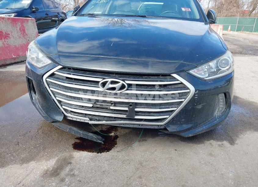 Photo 6 of 2017 Hyundai Elantra SE (VIN 5NPD84LF9HH016407)