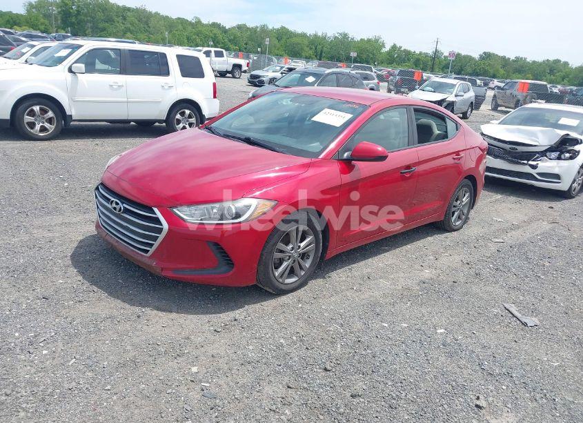 Photo 2 of 2017 Hyundai Elantra SE (VIN 5NPD84LF9HH021560)