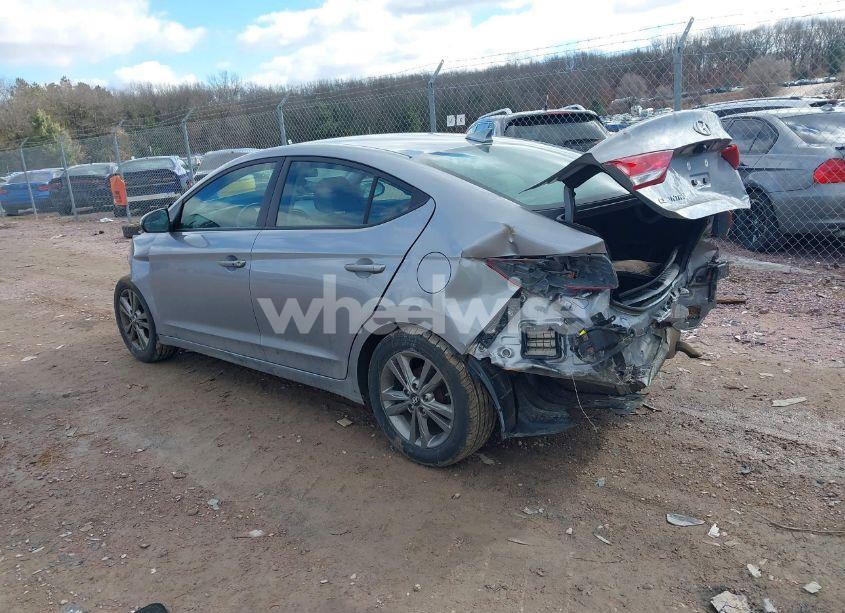 Photo 3 of 2017 Hyundai Elantra SE (VIN 5NPD84LF9HH025396)