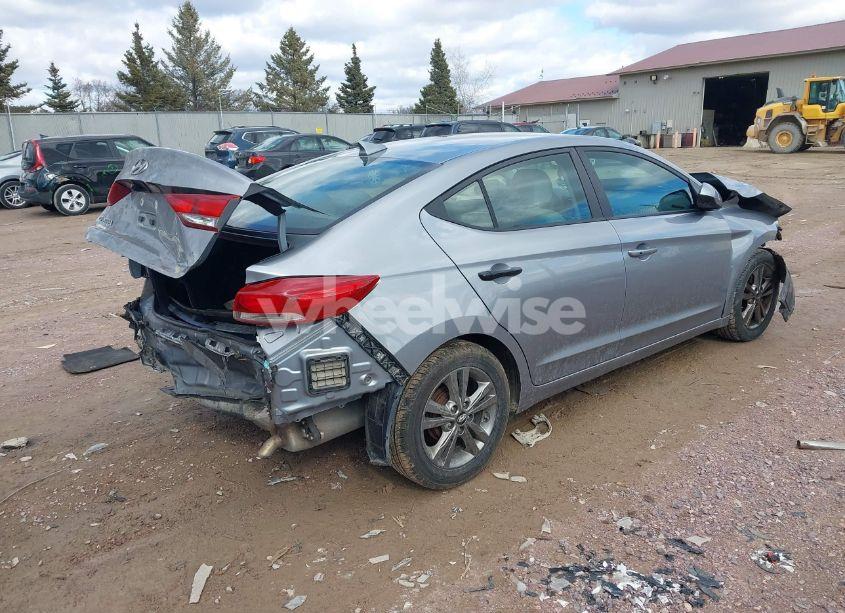 Photo 4 of 2017 Hyundai Elantra SE (VIN 5NPD84LF9HH025396)