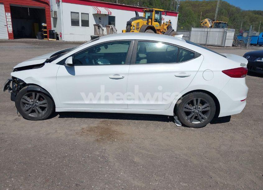 Photo 15 of 2017 Hyundai Elantra SE (VIN 5NPD84LF9HH043025)