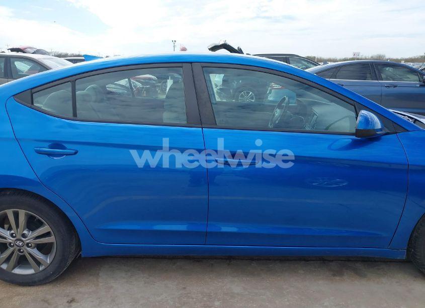 Photo 13 of 2017 Hyundai Elantra SE (VIN 5NPD84LF9HH057085)