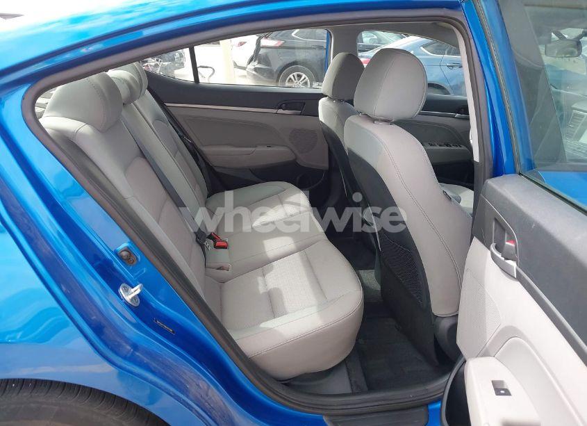 Photo 8 of 2017 Hyundai Elantra SE (VIN 5NPD84LF9HH057085)