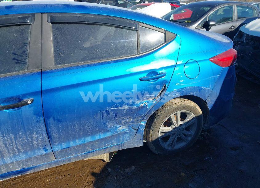 Photo 6 of 2017 Hyundai Elantra SE (VIN 5NPD84LF9HH059581)