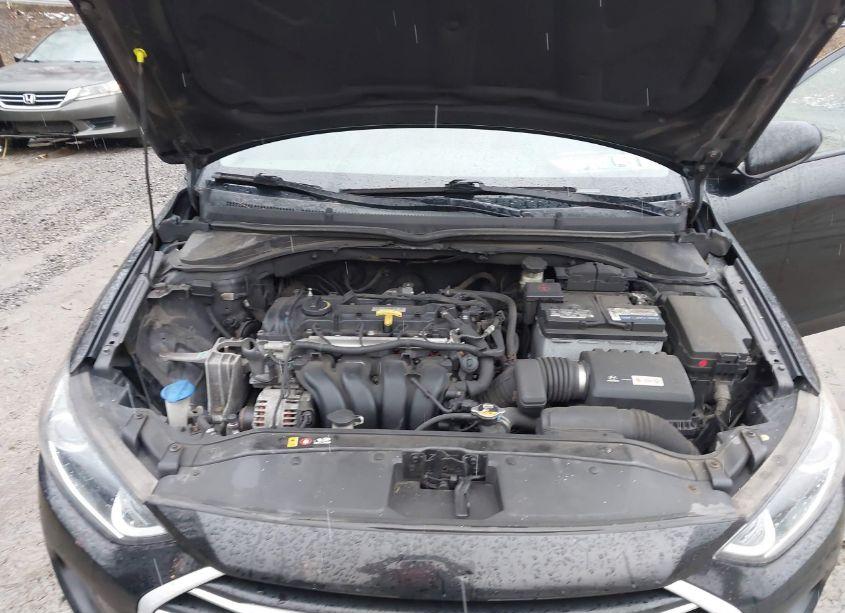 Photo 10 of 2017 Hyundai Elantra SE (VIN 5NPD84LF9HH065445)