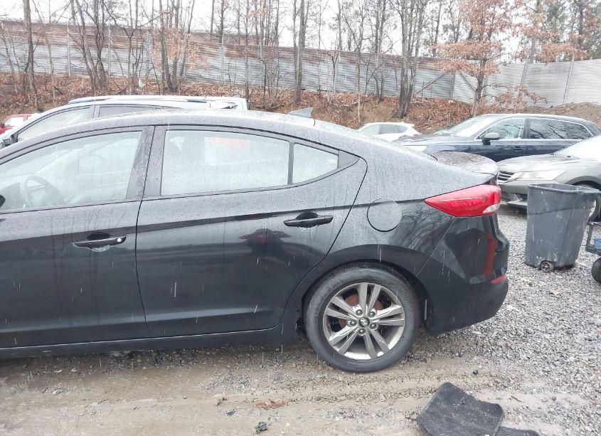 Photo 6 of 2017 Hyundai Elantra SE (VIN 5NPD84LF9HH065445)