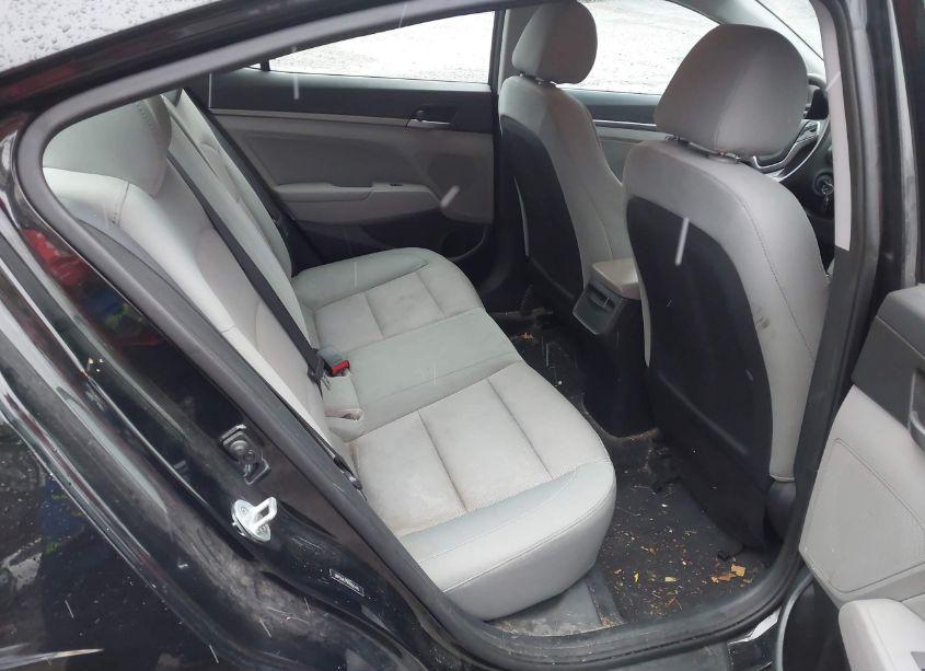 Photo 8 of 2017 Hyundai Elantra SE (VIN 5NPD84LF9HH065445)