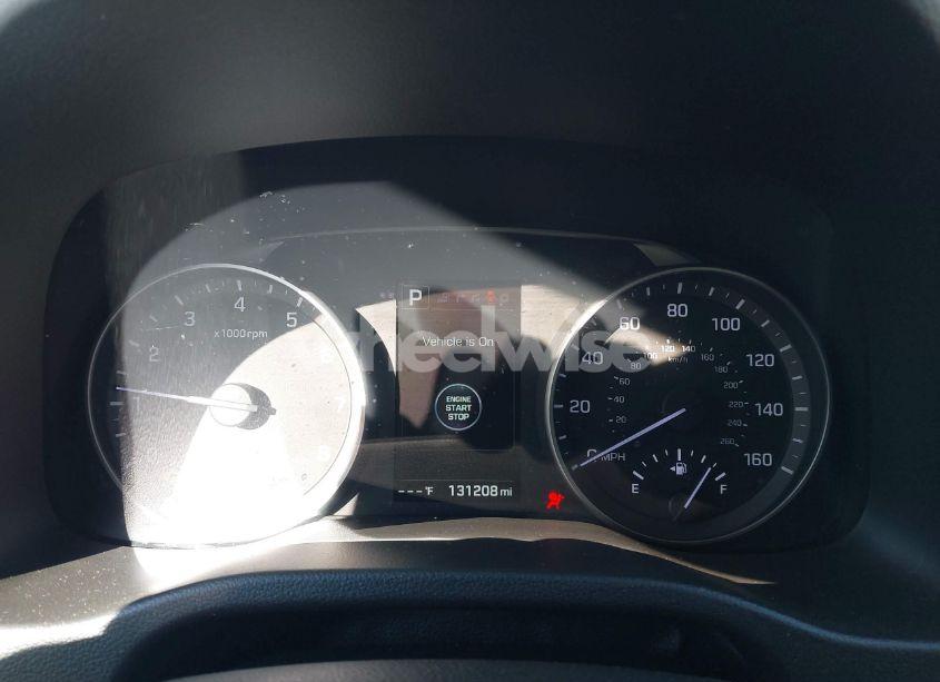 Photo 7 of 2017 Hyundai Elantra LIMITED (VIN 5NPD84LF9HH080267)