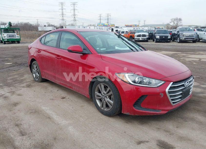 2017 Hyundai Elantra SE (VIN 5NPD84LF9HH099255) main photo