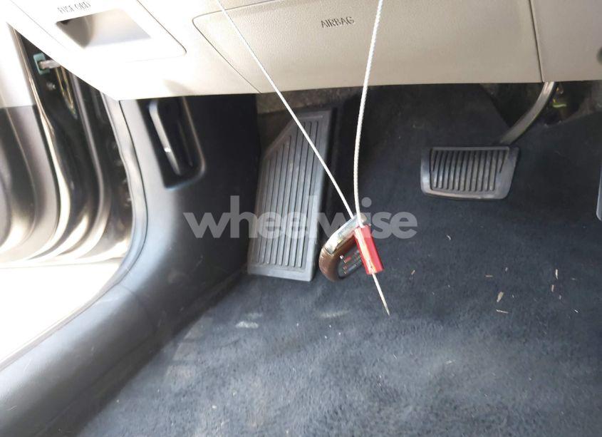 Photo 11 of 2017 Hyundai Elantra LIMITED (VIN 5NPD84LF9HH102798)