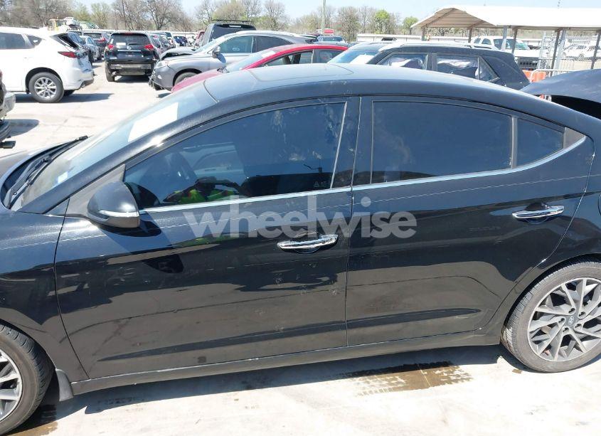 Photo 14 of 2017 Hyundai Elantra LIMITED (VIN 5NPD84LF9HH102798)