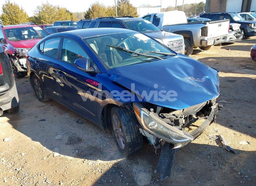 2017 Hyundai Elantra SE (VIN 5NPD84LF9HH130911) main photo