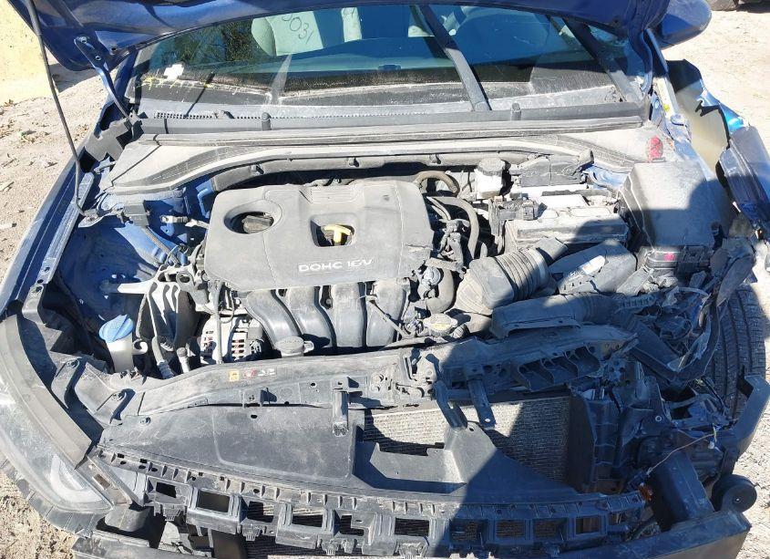 Photo 10 of 2017 Hyundai Elantra SE (VIN 5NPD84LF9HH157946)