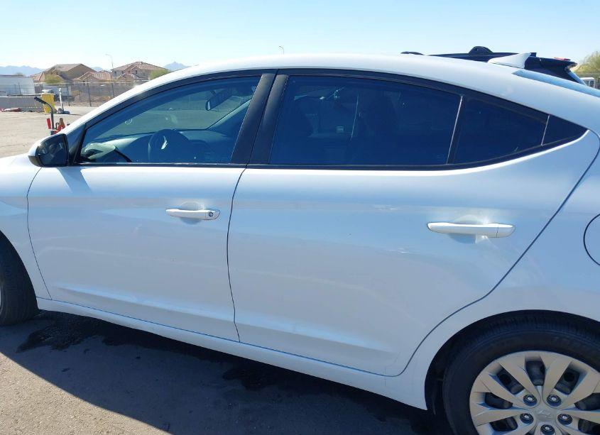 Photo 14 of 2017 Hyundai Elantra SE (VIN 5NPD84LF9HH159762)