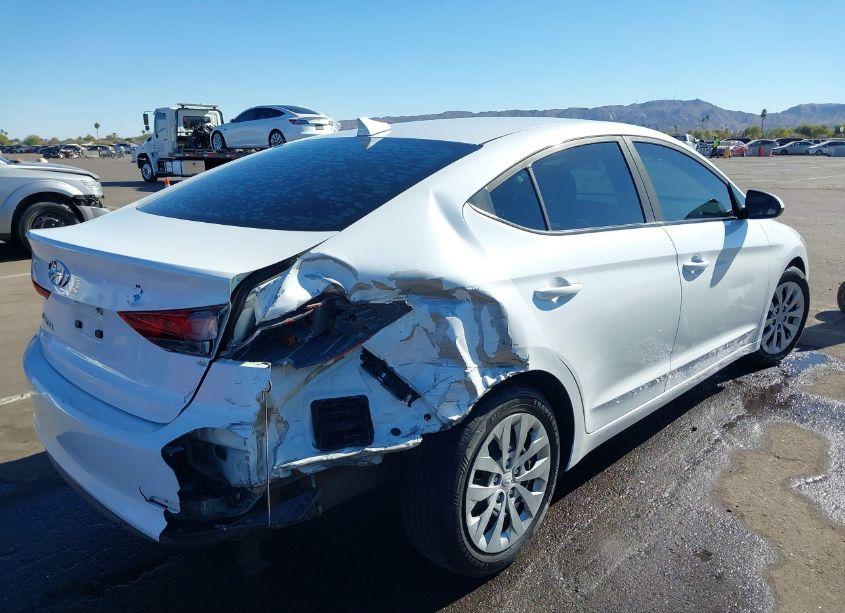 Photo 6 of 2017 Hyundai Elantra SE (VIN 5NPD84LF9HH159762)